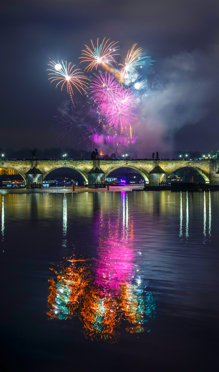 salute Prague ❤️