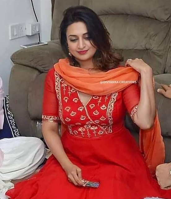 seductive divyanka
