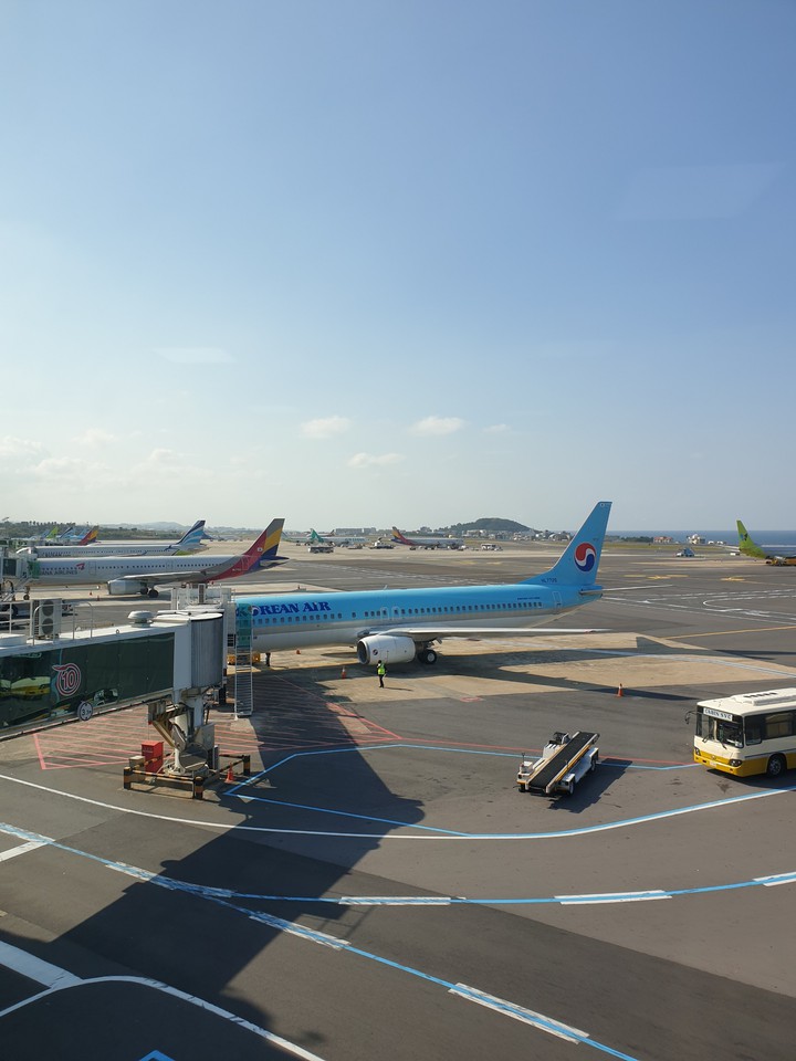 공항