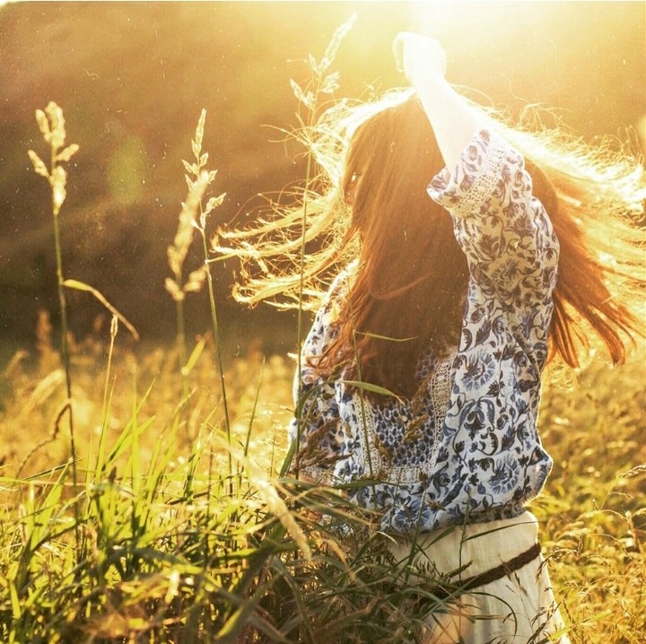 Live Your Life By a Compass,Not a Clock Unknow