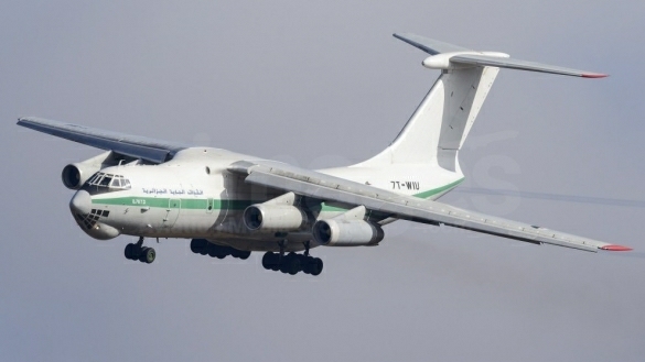 il76