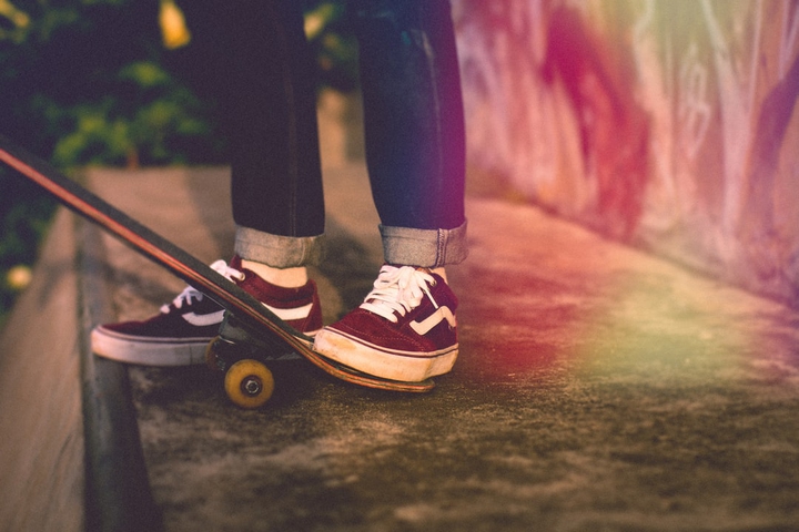 skateboard