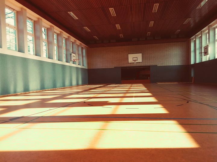 Where to play?