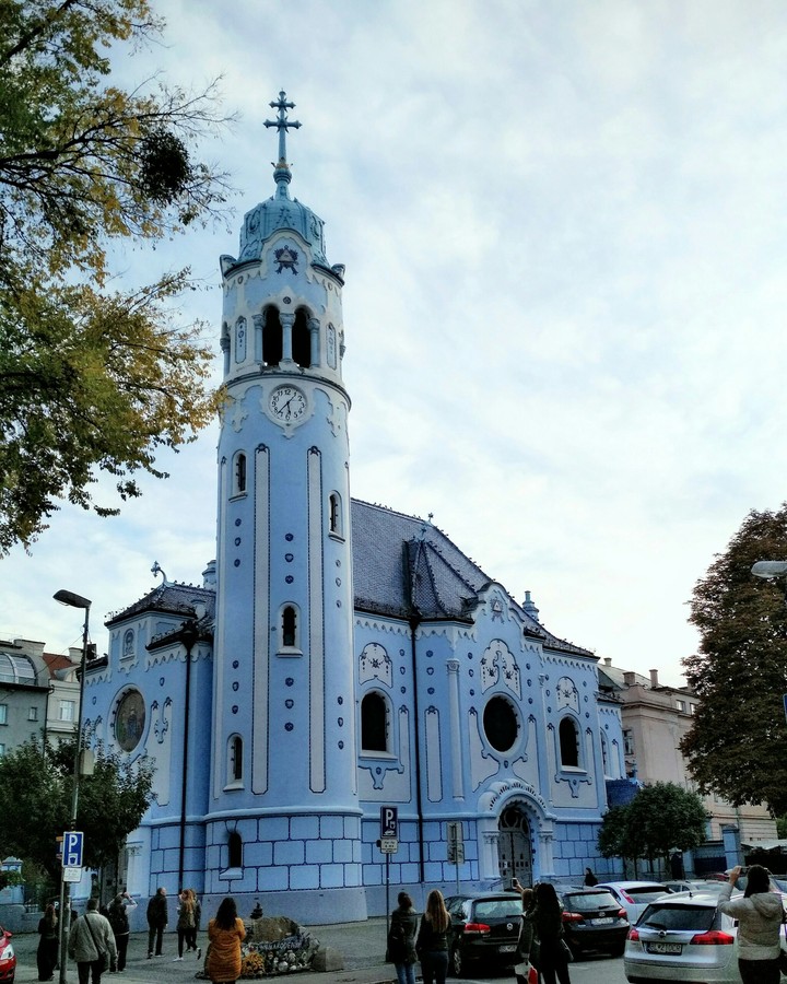 St. Elizabeth's Church ⏺⛪