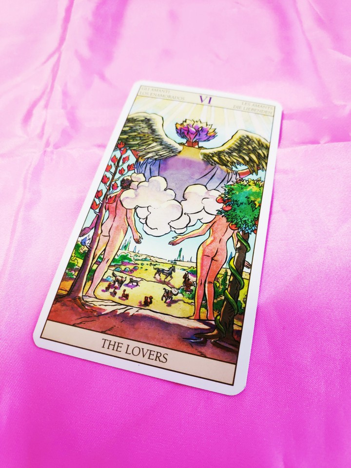 Tarot card 'The lovers'