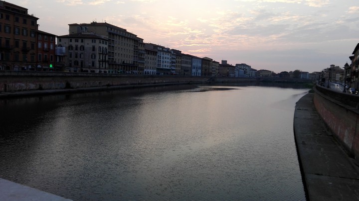 Sunrise from Ponte di Mezzo, Pisa