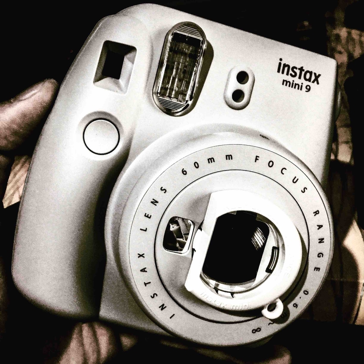 instax
