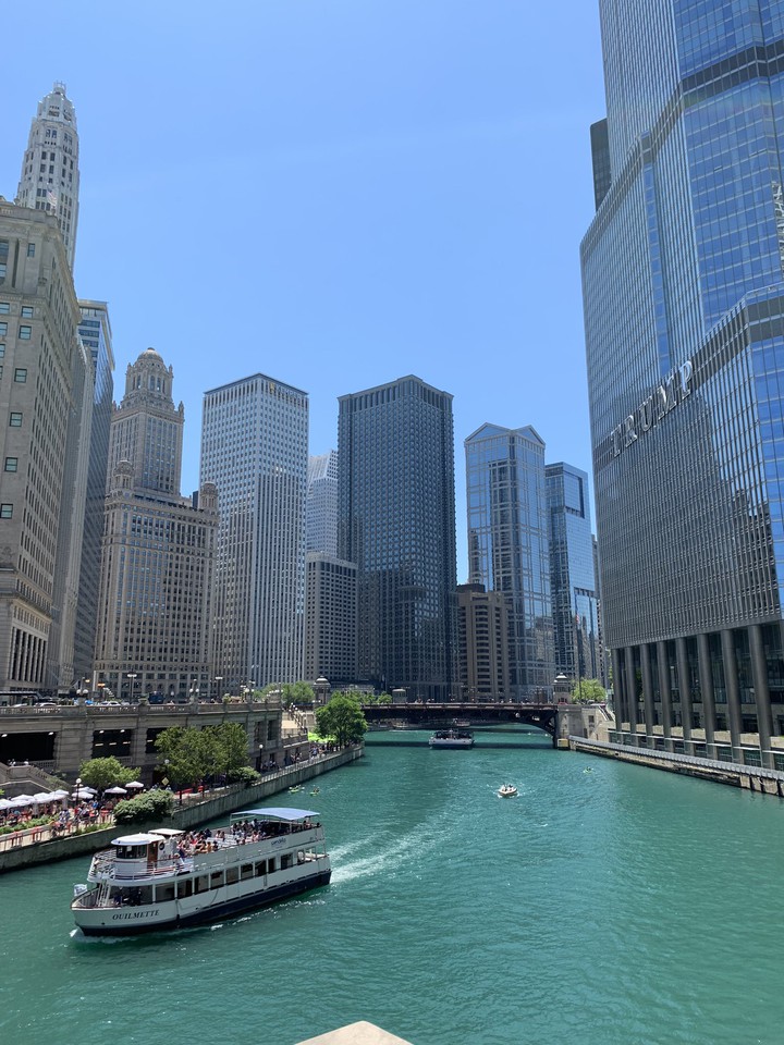 Chicago River