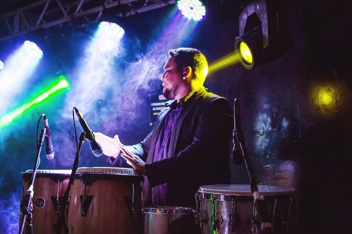 Musico Percussionista - Léo Oliveira