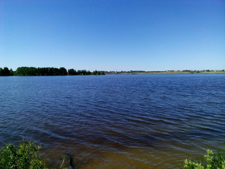 вода