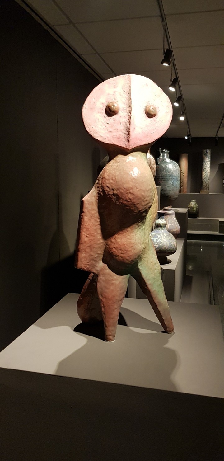 Sassy statue