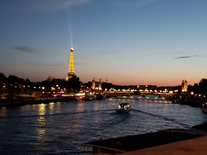 Paris at night in ❤
