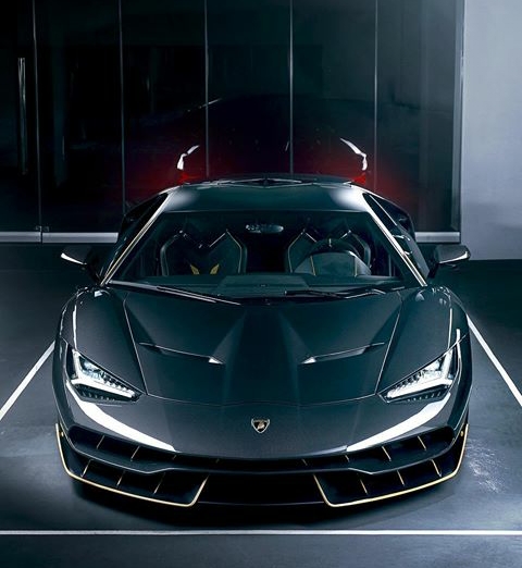 Lambargini Black