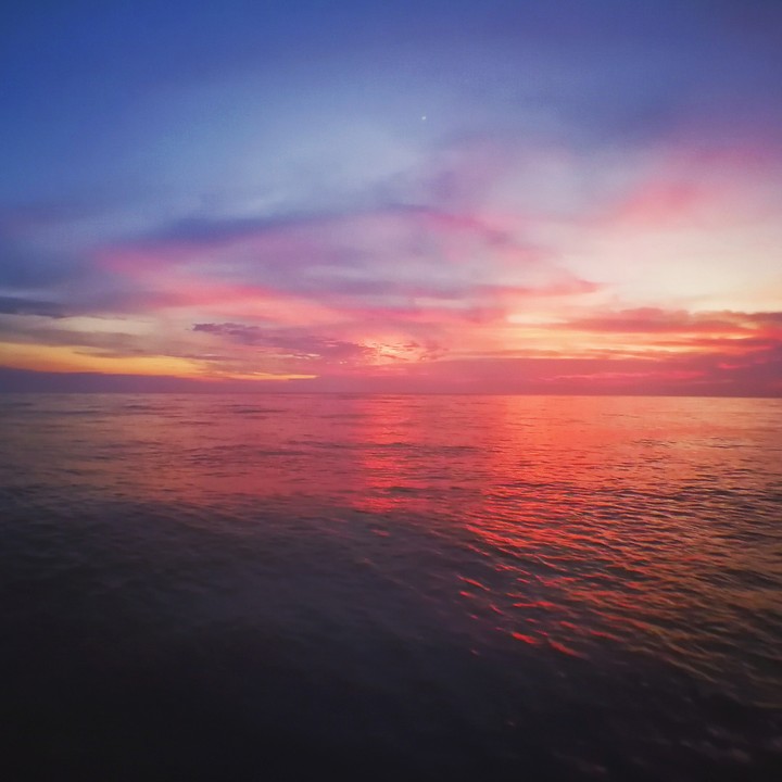 Sunset sky blend