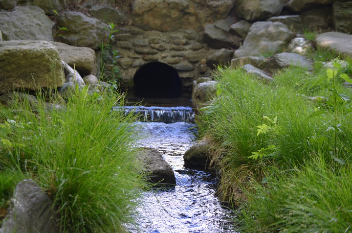 Running water