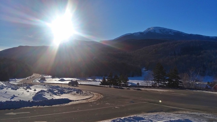 Sunny over Mt. Washington