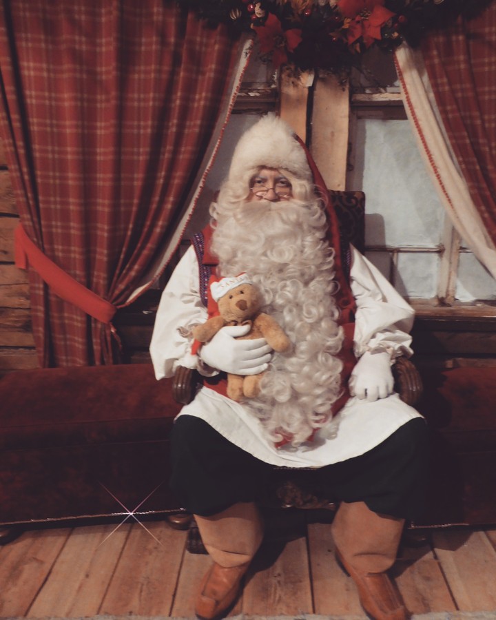 Santa with teddy