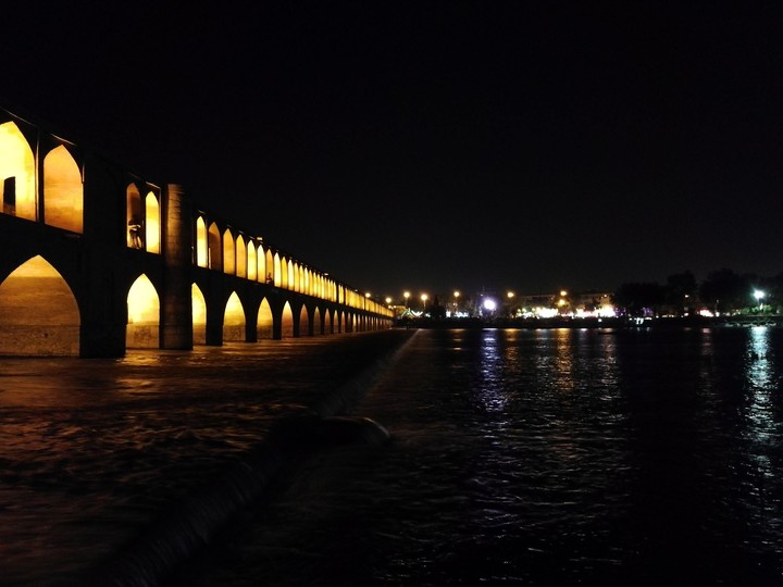 33 bridges,isfahan