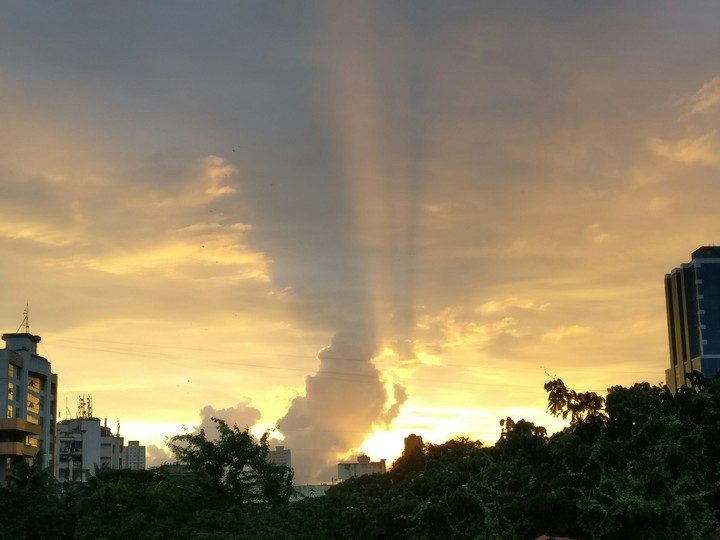 Suburbam Sunset
