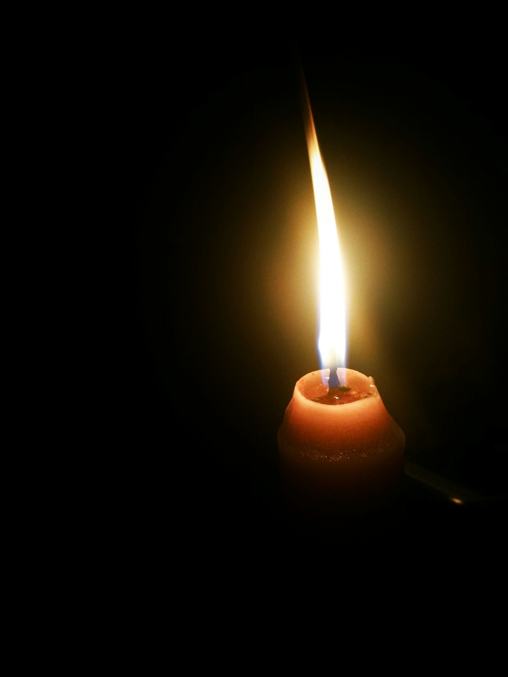 candle night