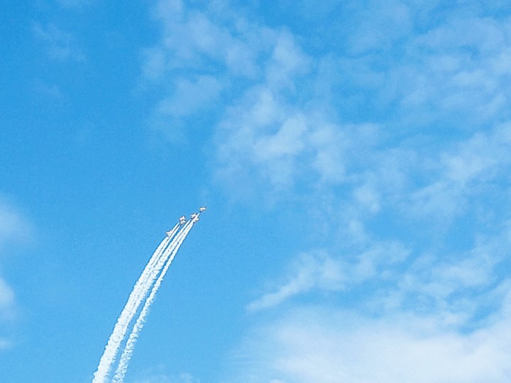 Airplanes