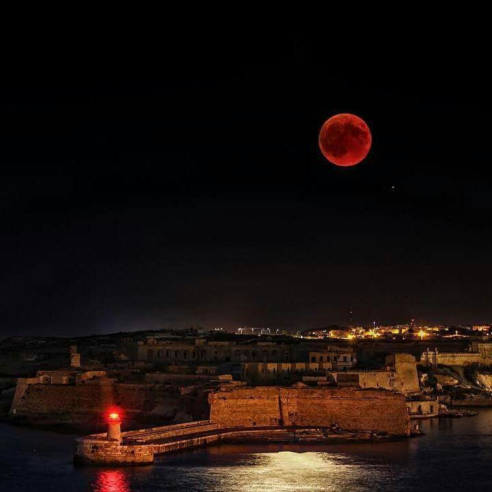 bloodmoon
