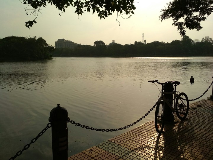 lake near saltlake kolkata