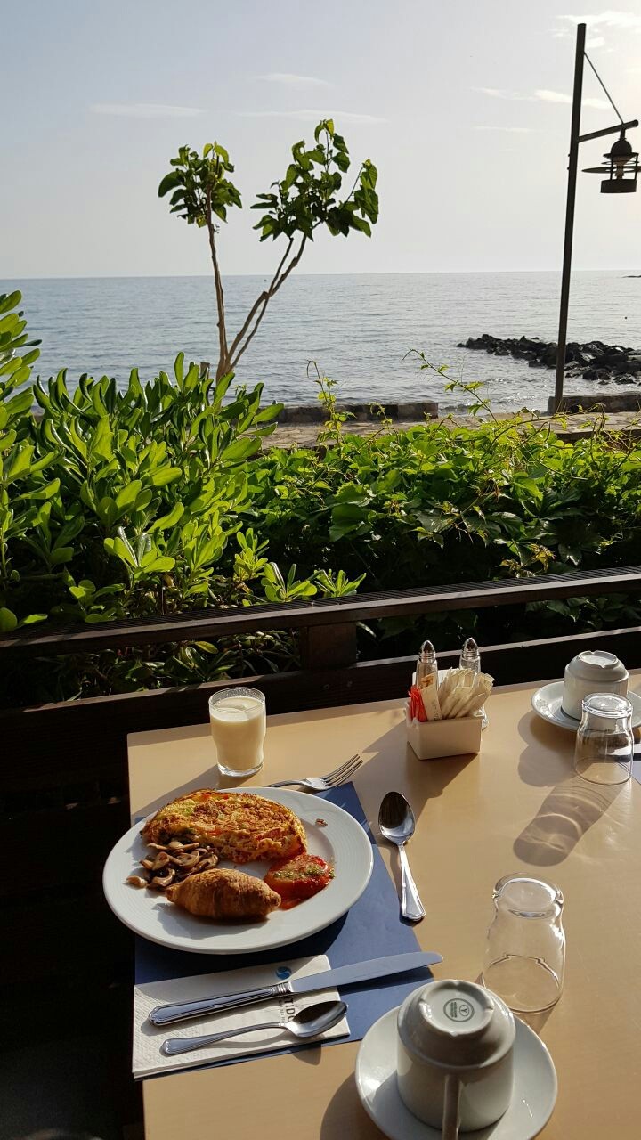 Breakfast