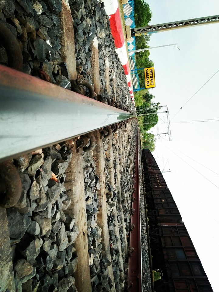 rail nechural