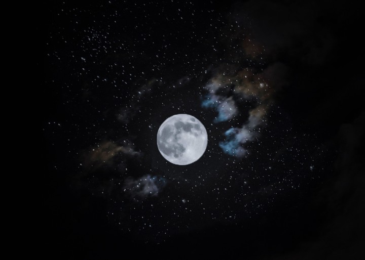 NIGHT | BLACK | MOON