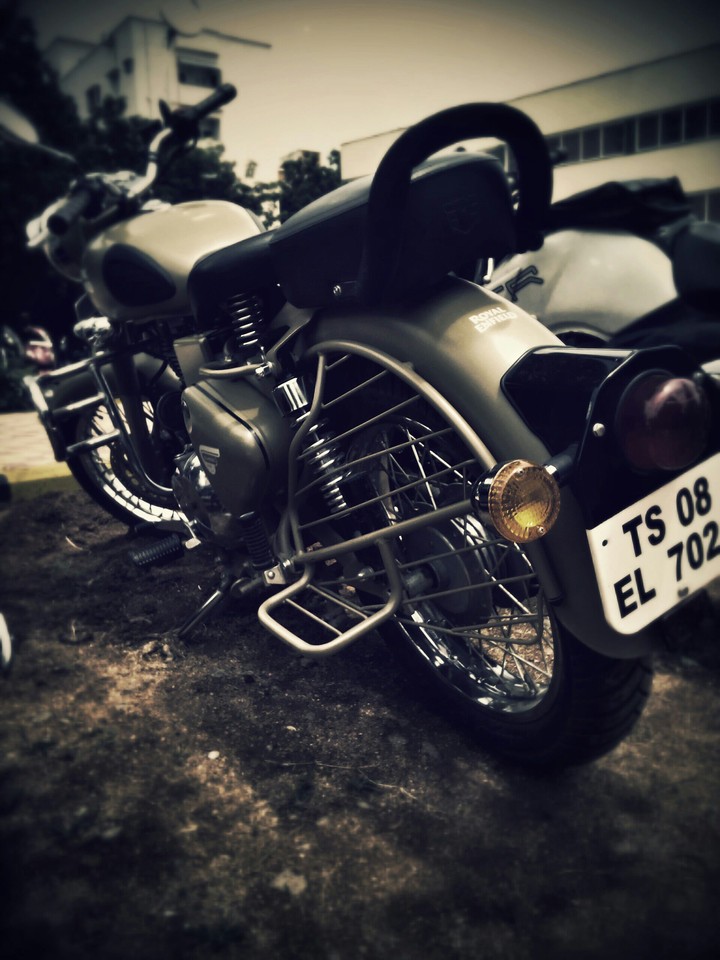 royal Enfield bullet