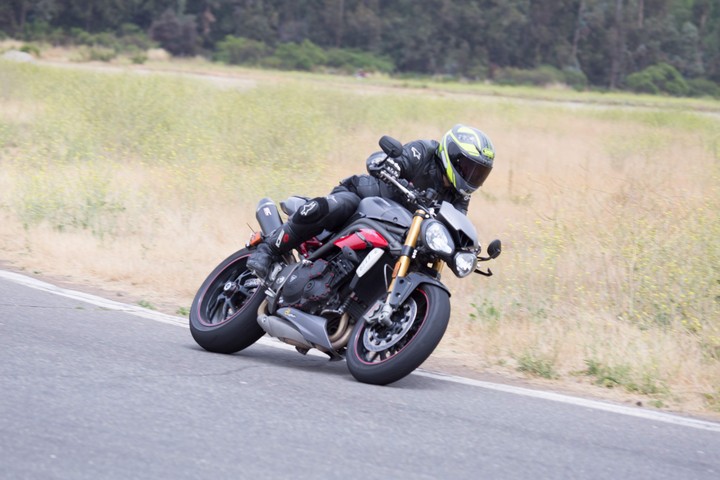 triumph speed triple R