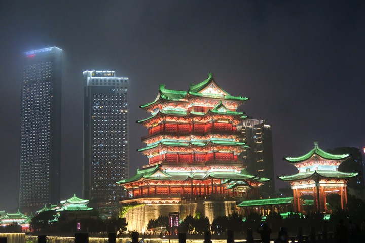 Tengwang Pavilion