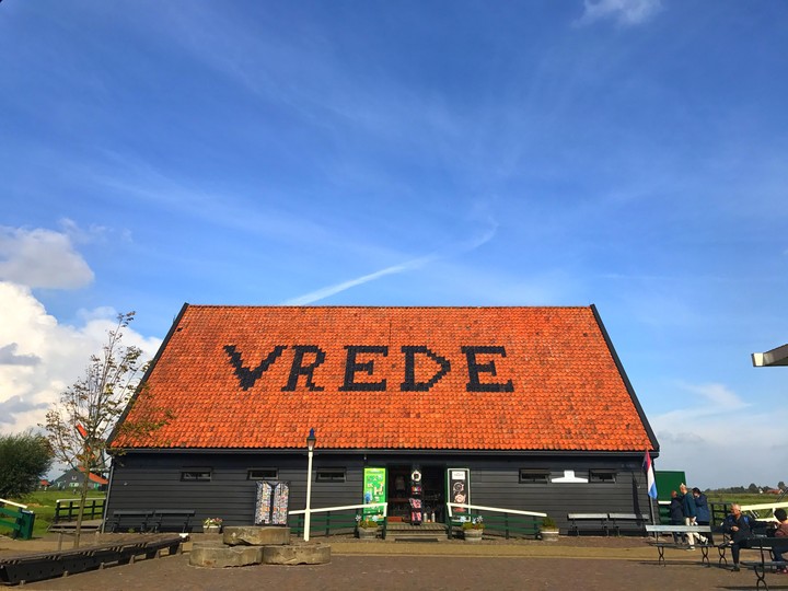 VREDE
