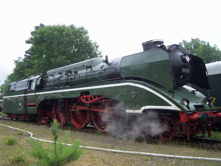 Steamlokomotive 18201