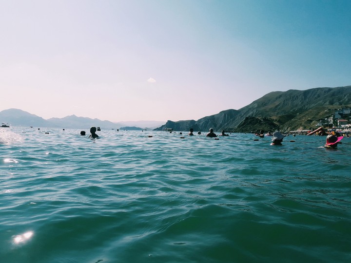 sea and mountains