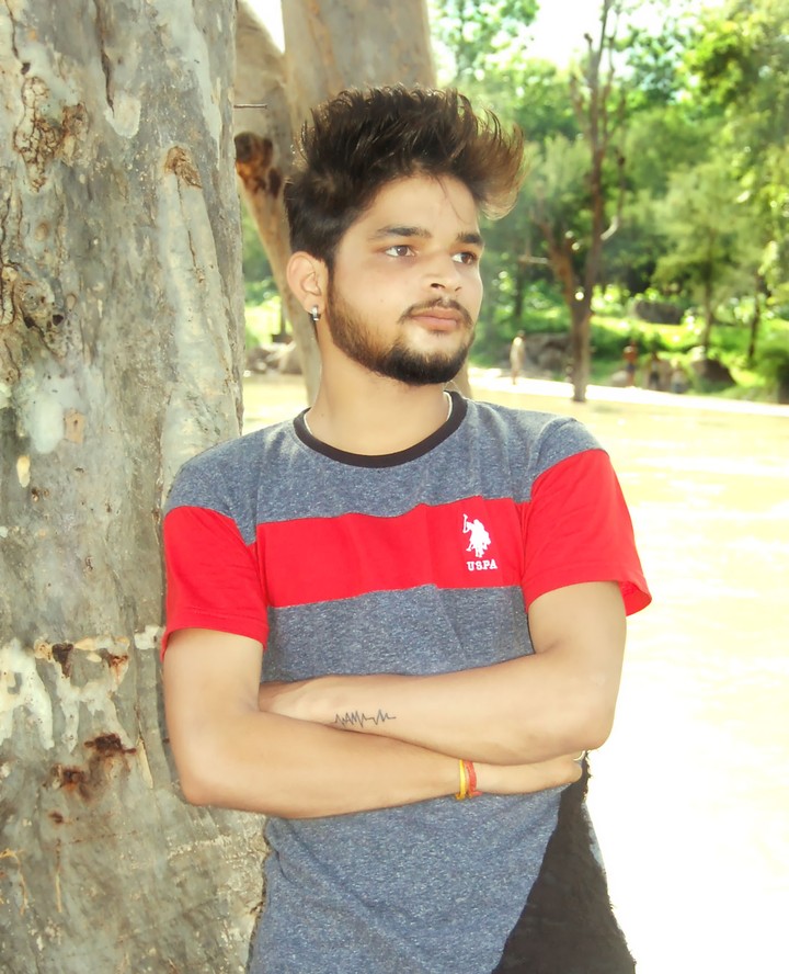 Model Abhishek