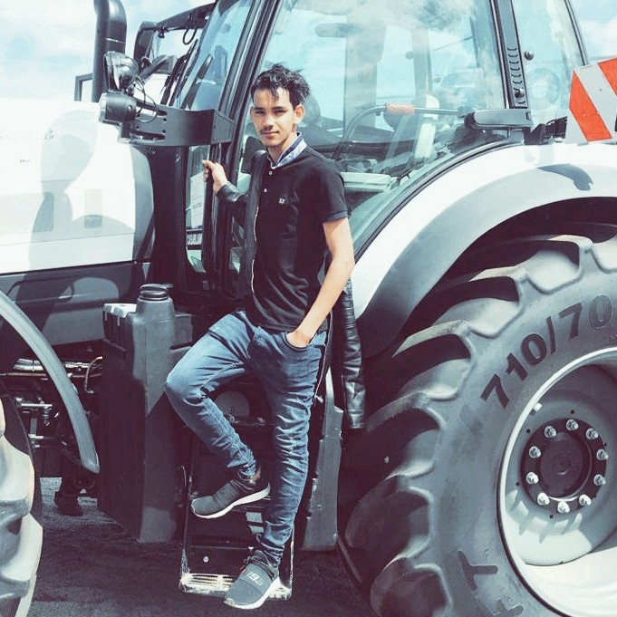 tractor