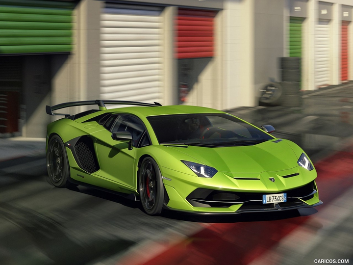 Lamborghini Aventador SVJ