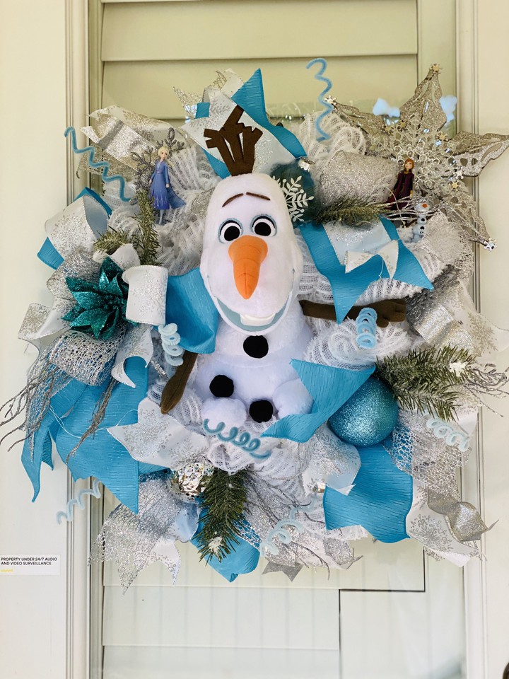 FROZEN II CHISTMAS WEARTH