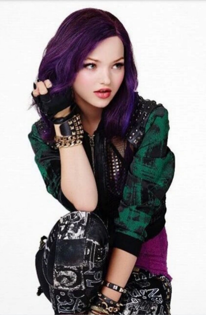 dove cameron