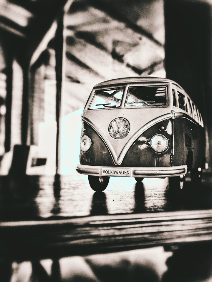 car in black