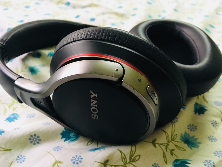 Sony headphone