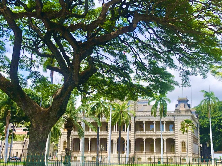 Palacio Lolani