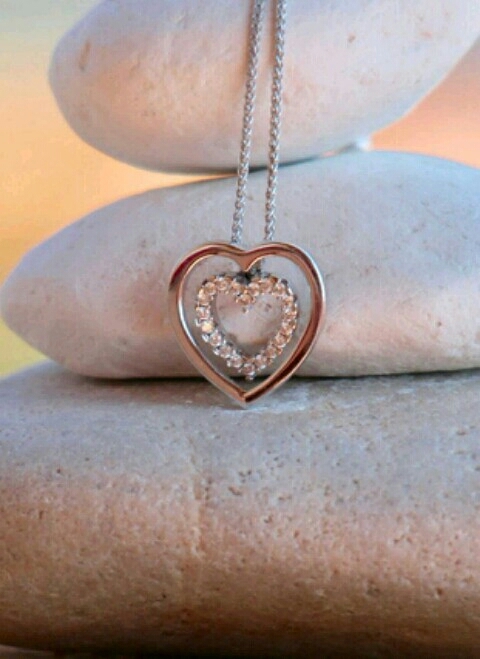 a pendant with rocks!