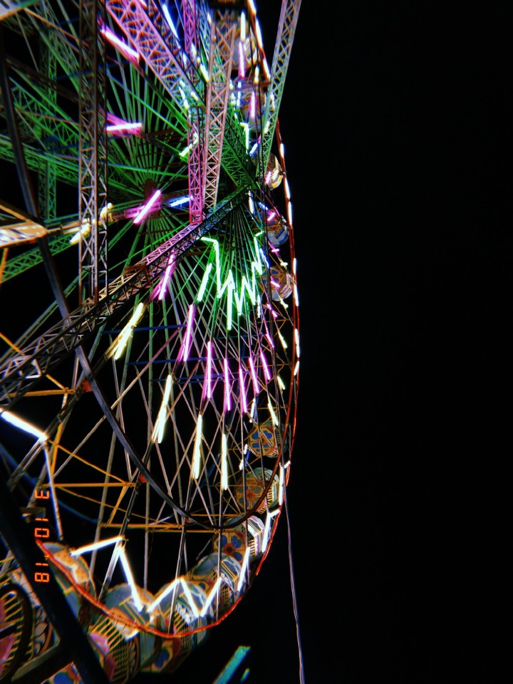 giant wheel