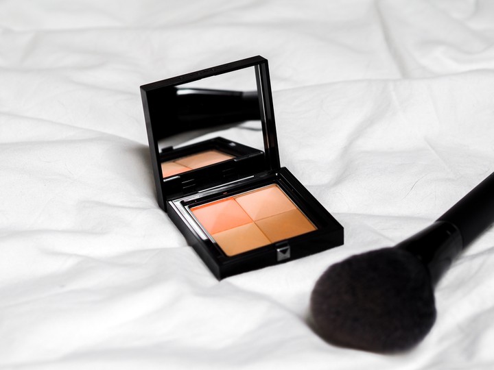 Make-up