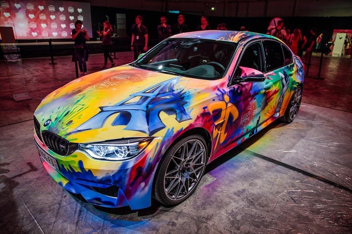 BMW