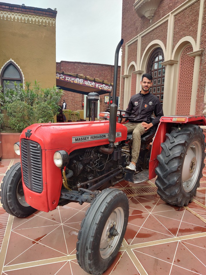 tractor