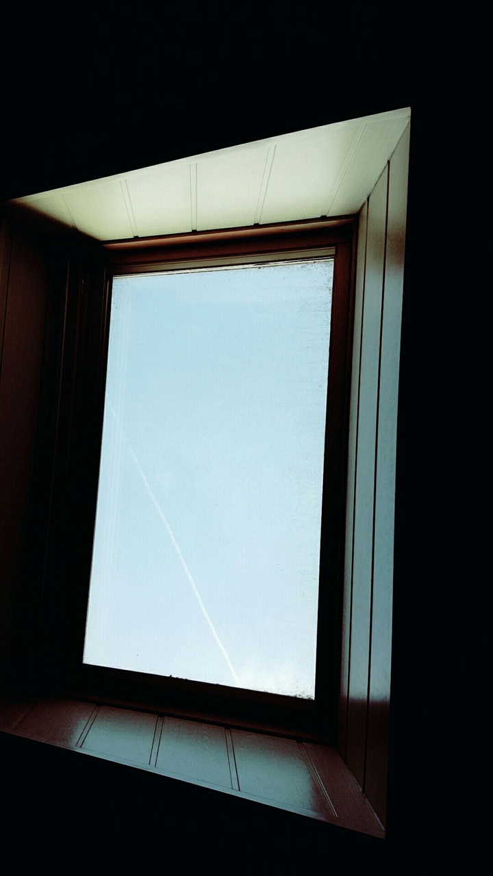 Daily airplane